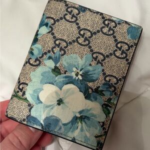 Gucci Blue Floral Wallet blooms